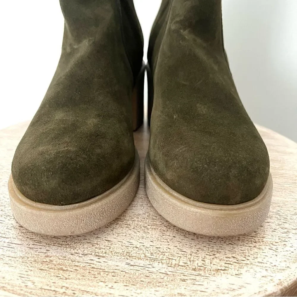 La Canadienne Zeb‎ Suede Bootie in Dark Green Size 10 NWOB